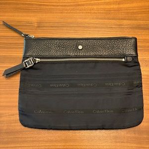 Calvin Klein Black Purse Wallet Hand Bag Pouch Clutch with Pocket